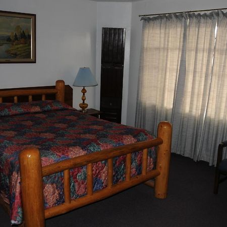 Rainbow Motel Thermopolis Quarto foto